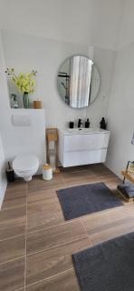 Downtown's Diamond Apartman - 2