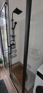 Downtown's Diamond Apartman - 3