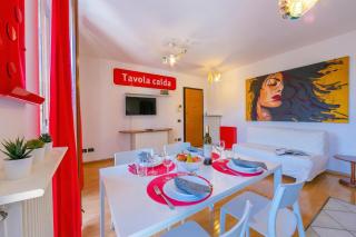 Claz House - Happy Rentals - 3