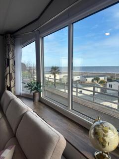 Craig Marian, The Beach Holiday Park - 5