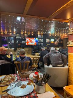 Cabin 6 Lake View, Hot Tub, Sauna - 1