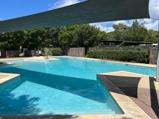 Lagoon View - Luxury Villa with Resort Facilities - 1