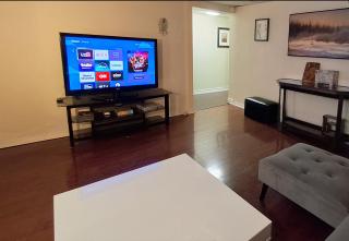 Private 2BR Suite -- Own Entrance -- Free Parking - 1