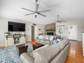 Sunset Cove - Large Cove, Gorgeous Sunsets, Amenities Galore! - 5