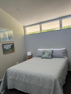 Lakefront on Acacia Bay - 3