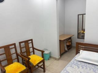 UrbanVogue Oasis Chic 1BR in the Heart of the City - 1