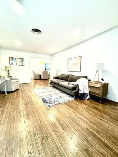 Private Room 5 Min to Stadium World Cup Stay Parking - 2