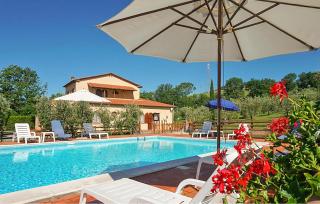 Cozy Apartment In Montecatini Val Di Cecina With Sauna - 1