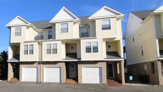 Townhouse On Myrtle - 0