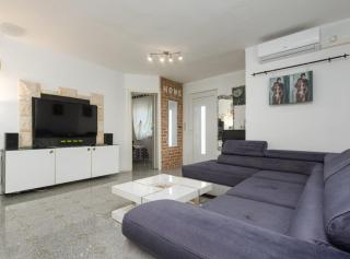 Marilona Welle Apartments Vir - 4