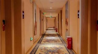 Vienna Hotel Yueyang East Station - 4