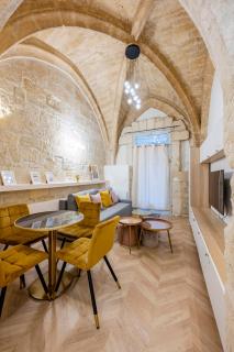 Hyper centre Écusson - Magnifique T1 au calme - 8