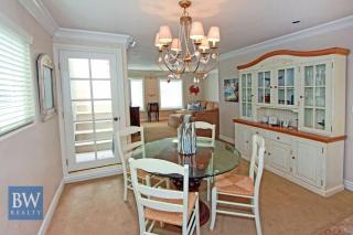 Rooftop Deck With Ocean Views, 4 Car Parking-114 home - 7
