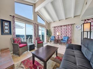 Oceanfront withIncredible Beach Views home - 8