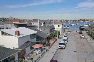 Newport Bay Cottage with Spacious Patio- 319 home - 5