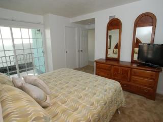 Heart of the Balboa Peninsula with Ocean Views From home - 4