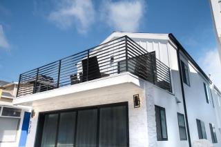 Gorgeous Modern Oasis, Steps to the Beach home - 1