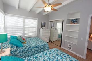 Charming 2bdr Studio in Exclusive Peninsula home - 7