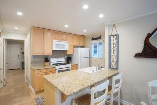 Rare 1 bdr On Peninsula 3 Houses To Sand- 114 home - 2