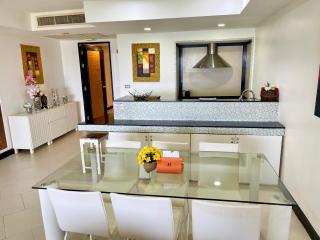 Kata Seaview Escape - 1BR Luxury Apartment 90sqm - 1