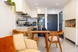 Riara One Residency, afrochic cosy 1 bdr, 1 min walk to Junction Mall, Heated pool, Gym, Play area - 2