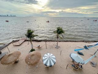 Golden Dragon Beach Resort Pattaya (Bang Lamung) - 8