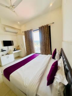 Happy Feet Homestay by Arony Hospitality Dehradun - 3