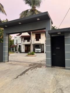 Perera Tree Villa - 6