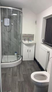 PLUS Properties Eastwood 2 - 3