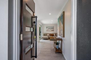 Mooloolaba Canal Retreat with Pool Sleeps 12 - 5