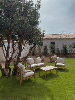 Maison 6 personnes avec piscine et grand jardin - 0