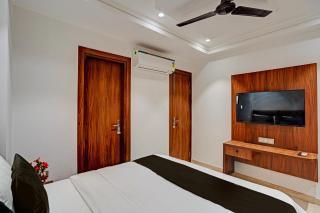 OYO Hotel Signature BNB - 1