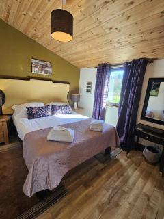 Harvest 18 Lodge - Yellowtop Country Park - Hot Tub - Yorkshire - 8