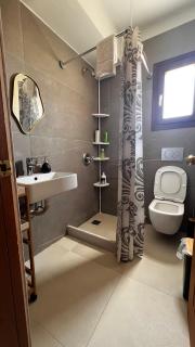 Zoe's House w/ Panoramic View 2BR AC 5min walk DT - 5