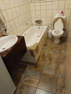 Eagle's Rest Guest House - 9