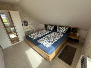 Rosenhaus Esens - Wohnung Backbord - 5