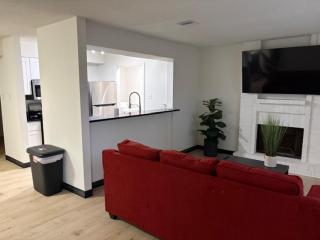 Humble Haven Unit B - Humble - 8