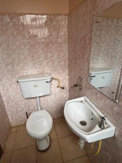 Garden Houses Kenya - Nairobi - bed-sitter - 2