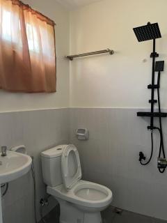 Escubin Travellers Inn - 8