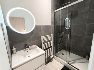 T2 - Gare et Jardin public - Calme et Confort - LeRelaisdOdile - 9