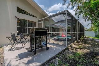 Luxury 4BR Home Near Beaches with Heated Pool & Spa - 6