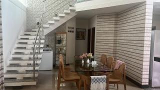 High-end house in a gated community With heated pool - 8