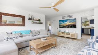 Sunshine Daydream Cottage - 0
