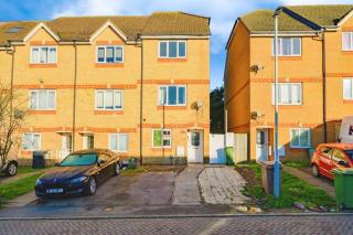 3SIEE Homes Dunraven Avenue HomeStay - 1