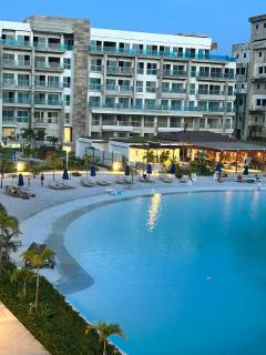 Resort with Crystal Clear Lagoon Beach Type, 1 level - 7