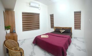 Sandora Home Stay - 8