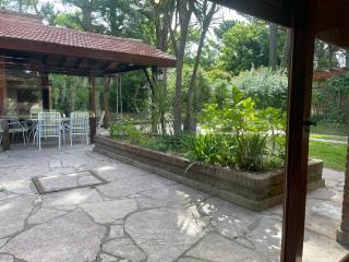 Chalet con minipiscina climatizada en Pinamar norte golf nuevo , Eneas y submarino Santa Fe, muy amplia y cómoda - 4