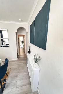 Cozy two bedroom house - 5