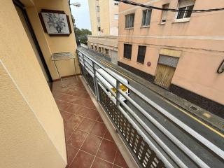 Apartamento costero con balcón - 8