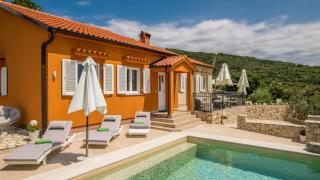 Villa Miholascica 3 in Island Cres by Villas Guide - 1